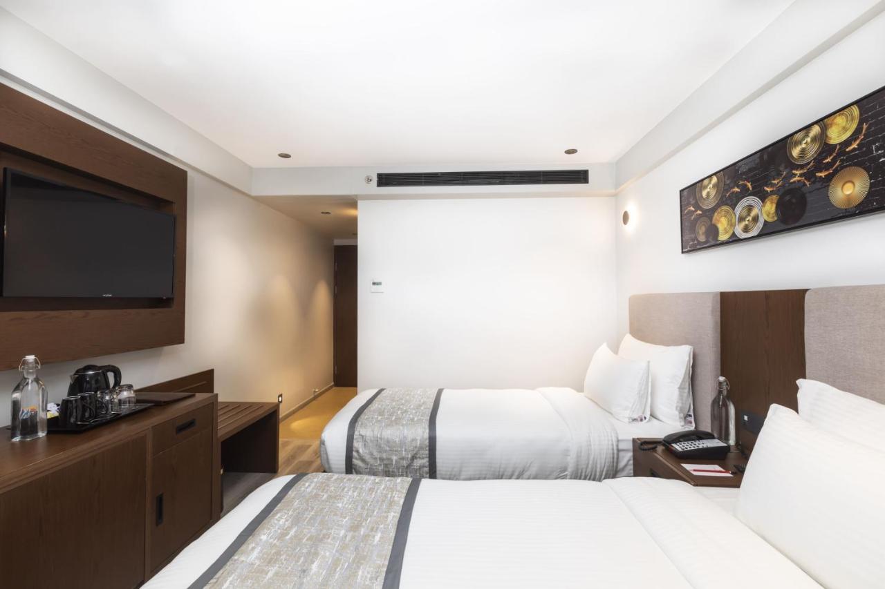 Ramee International Surat Hotel Eksteriør billede